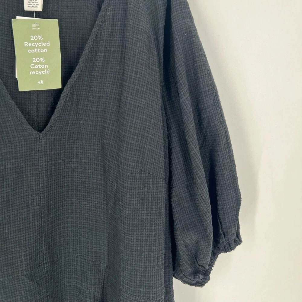 H&M Black Woven V Neck Balloon Sleeve Flared Skirt Mini Dress - Picture 3 of 8